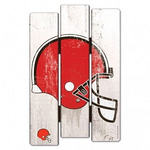 Cleveland Browns --- Wood Fence Sign